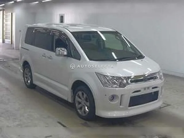 Mitsubishi Delica D:5 2017, auction grade 4