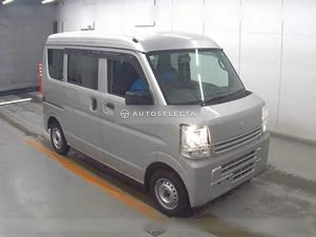 Suzuki Every 2022, auction grade 3.5
