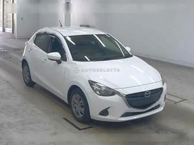 Mazda Demio 2017, auction grade 3.5