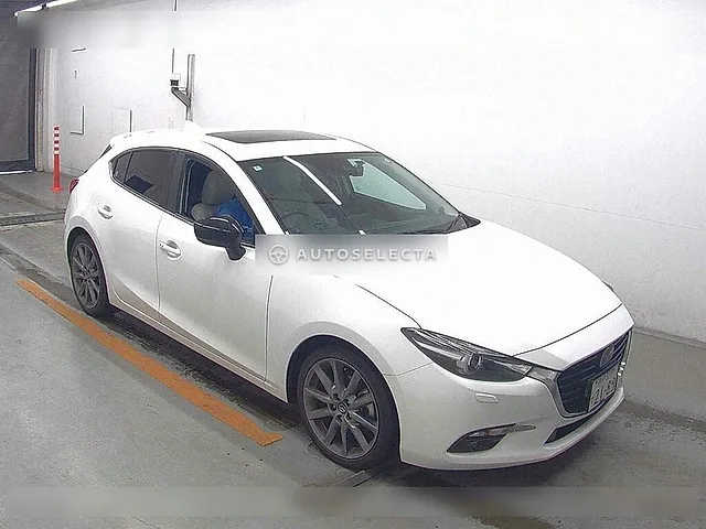 Mazda Axela Sport 2018, auction grade 3.5