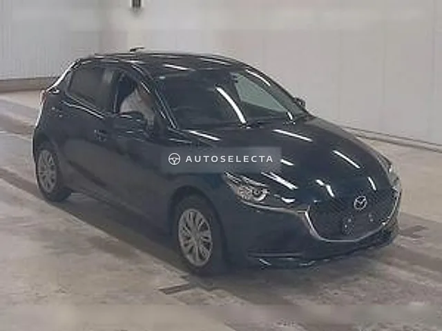 Mazda MAZDA2 2022, auction grade 4