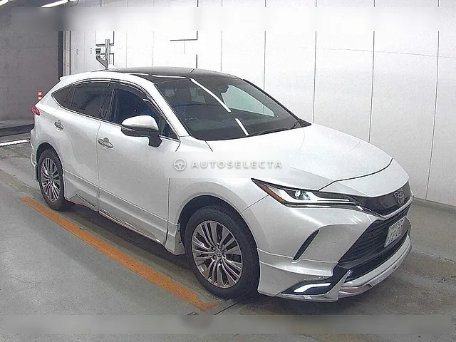 Toyota Harrier 2023, auction grade 4.5