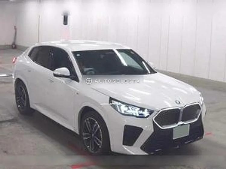 BMW iX2 2024, photo 1 of 1