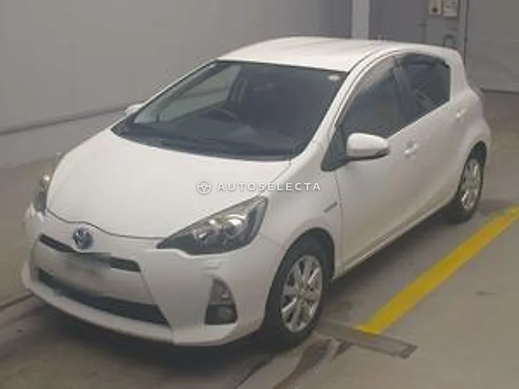 Toyota Aqua 2014, photo 1 of 1