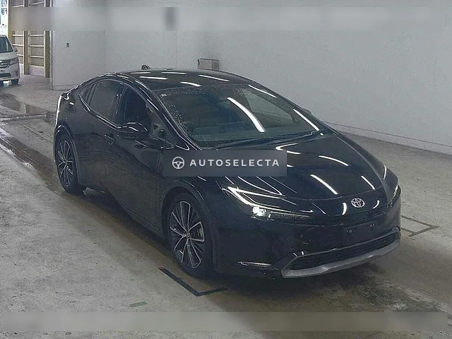 Toyota Prius 2023, auction grade 4.5
