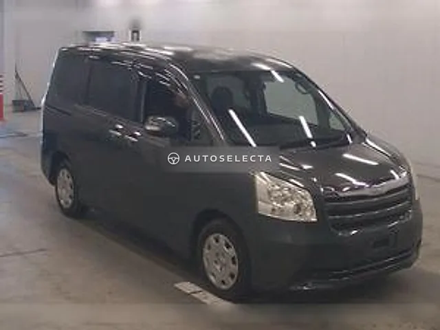 Toyota Noah 2009, auction grade 3