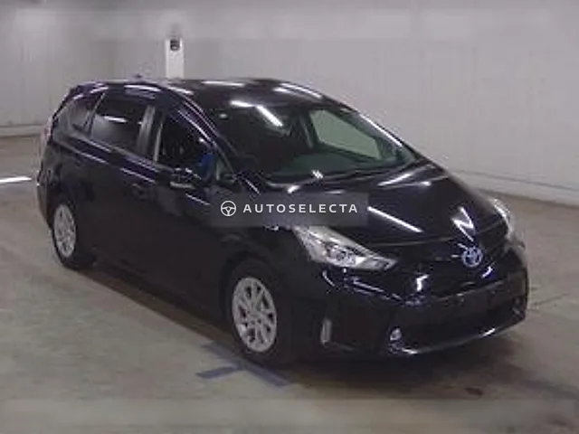 Toyota Prius Alpha 2016, auction grade R