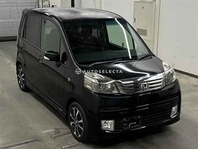 Honda Live Diva 2013, auction grade 3.5