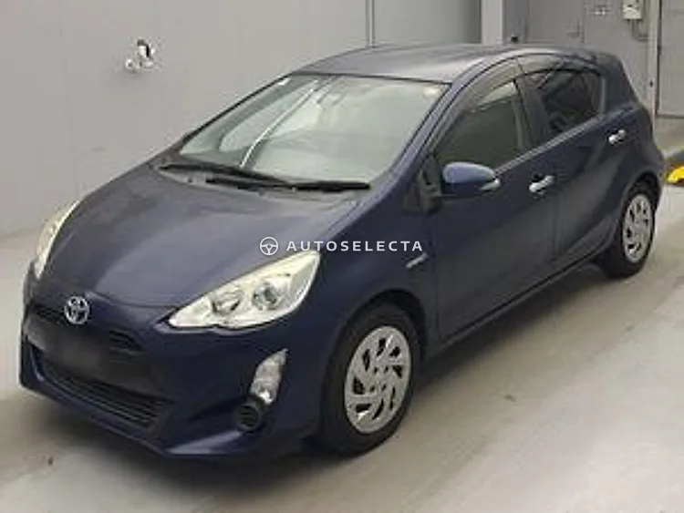 Toyota Aqua 2016, photo 1 of 1