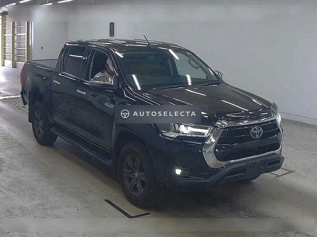 Toyota Hilux 2023, auction grade 4.5