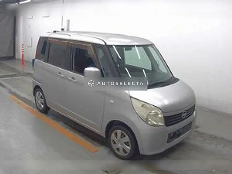 Nissan Roox 2011, photo 1 of 1