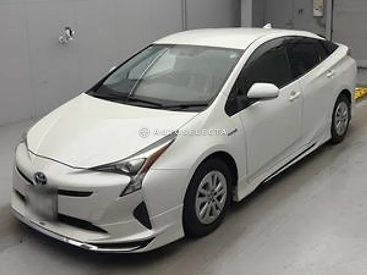 Toyota Prius 2016, photo 1 of 1