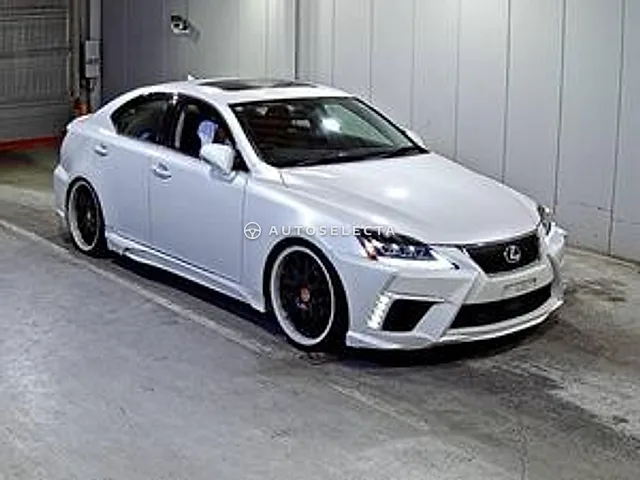 Lexus IS 2012, auction grade 4