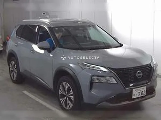 Nissan X-Trail 2023, auction grade 4