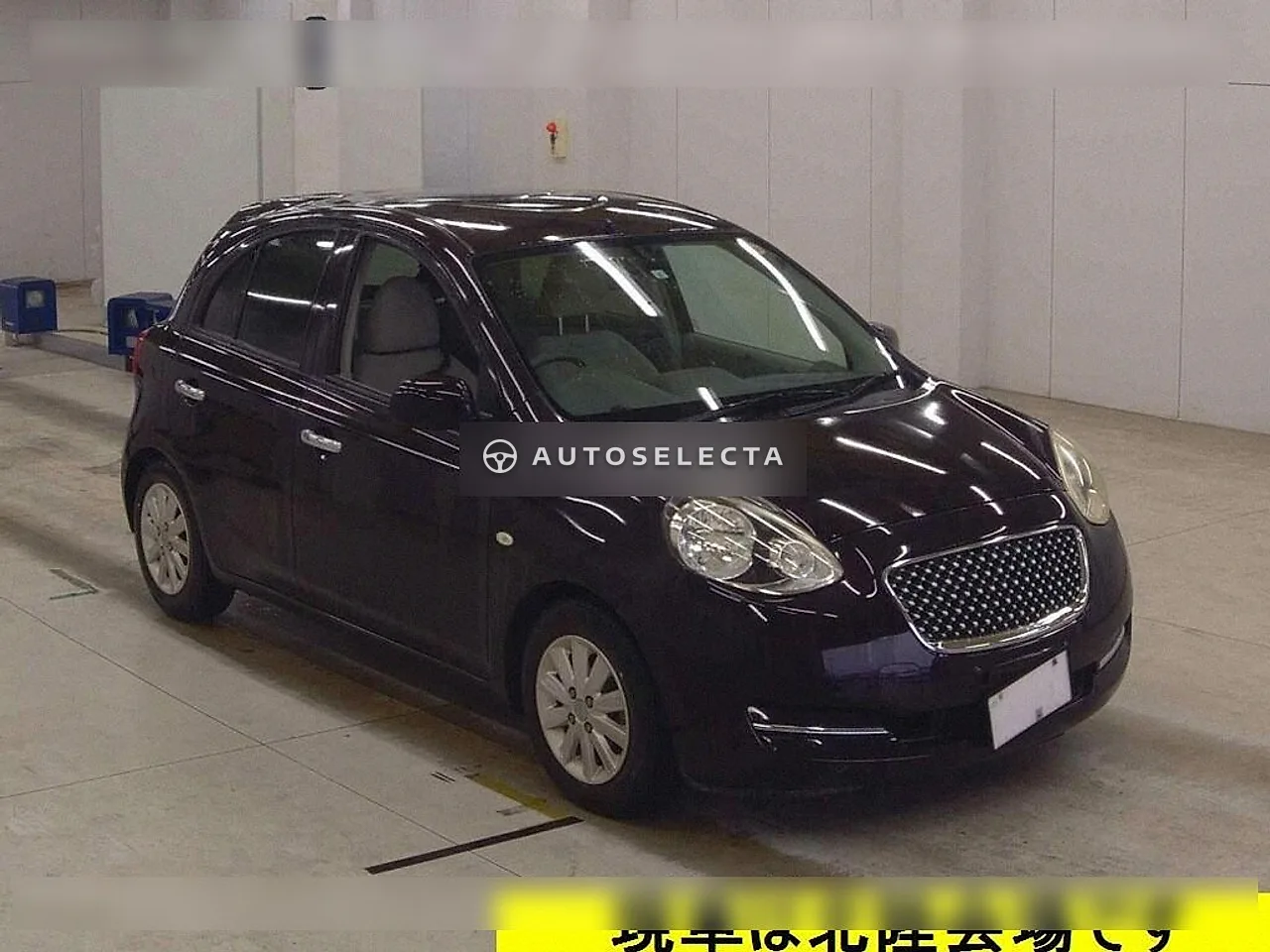 Nissan March 2013, photo 1 of 6