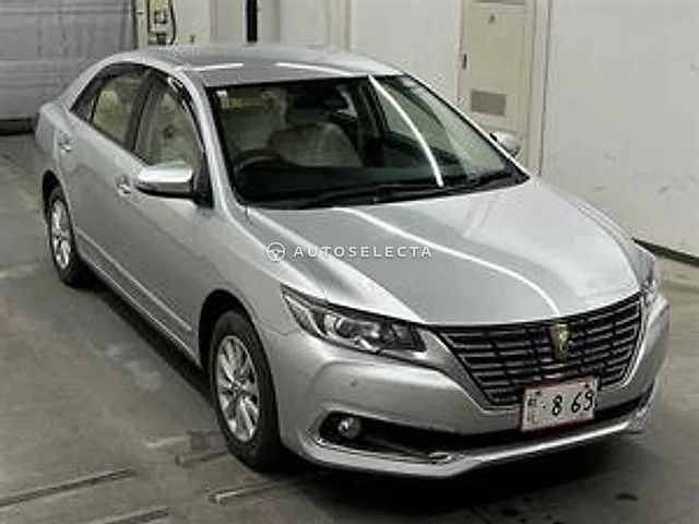 Toyota Premio 2017, auction grade R