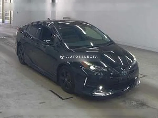 Toyota Prius 2022, auction grade 4