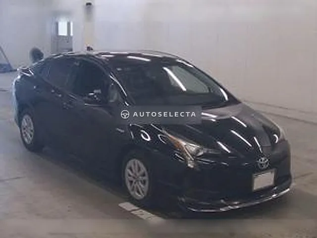 Toyota Prius 2018, auction grade R