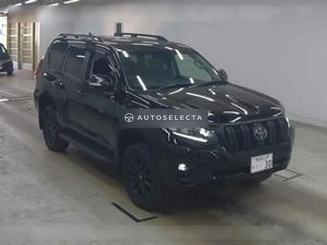 Toyota Land Cruiser Prado 2023, auction grade 4.5