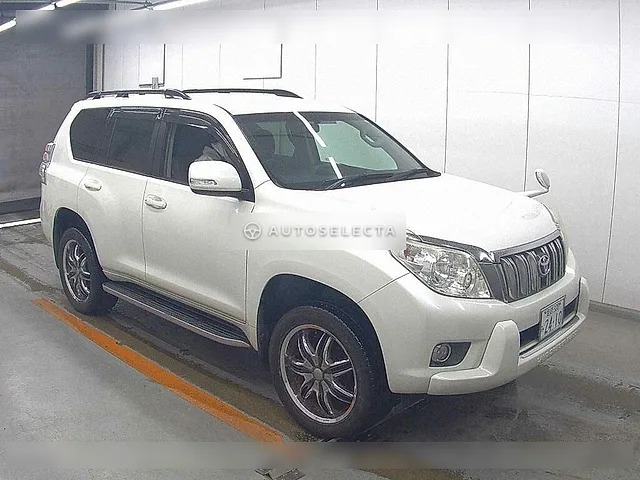 Toyota Land Cruiser Prado 2010, auction grade 4