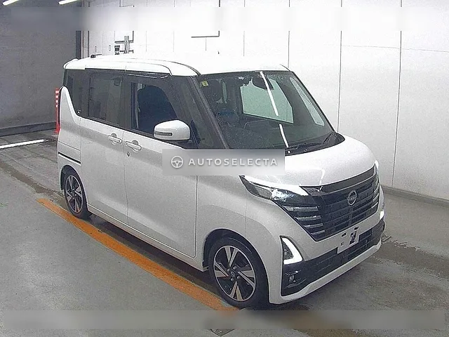 Nissan Roox 2023, auction grade 4.5