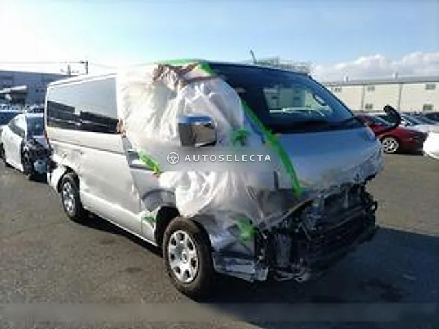 Toyota Hiace Van 2020