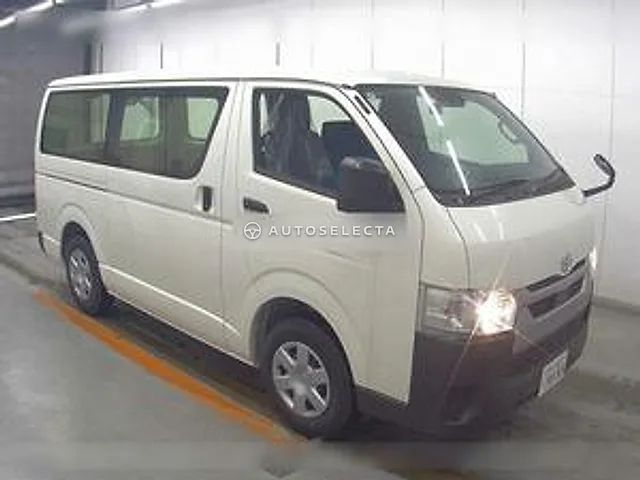 Toyota Hiace Van 2025, auction grade 6