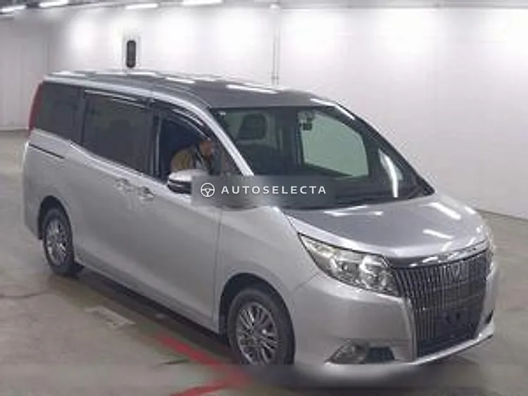 Toyota Esquire 2015, photo 1 of 1