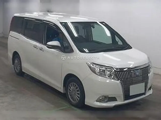 Toyota Esquire 2015, auction grade 3