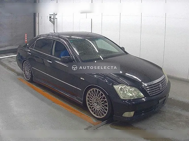 Toyota Crown 2004, auction grade R