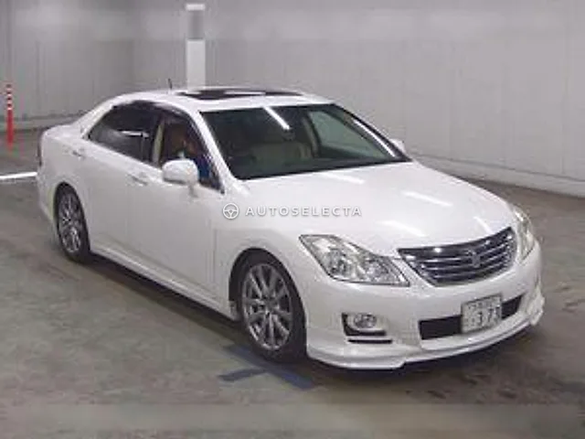 Toyota Crown 2008, auction grade R