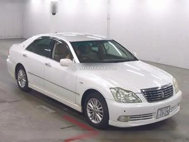 Toyota Crown 2004, photo 1 of 1
