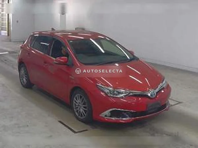 Toyota Auris 2017, auction grade 4
