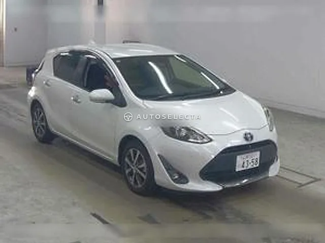 Toyota Aqua 2019, auction grade 3.5