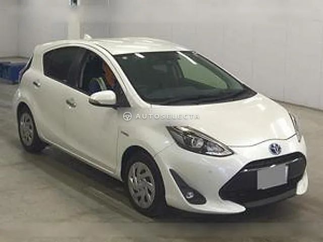 Toyota Aqua 2018, auction grade 4.5
