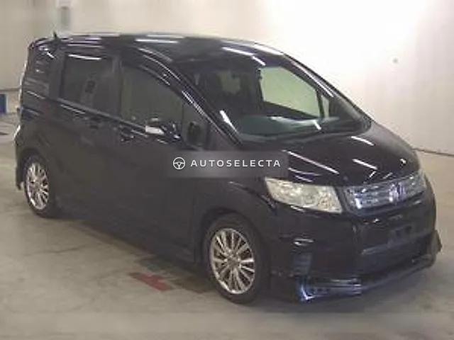 Honda Freed Spike Hybrid 2012