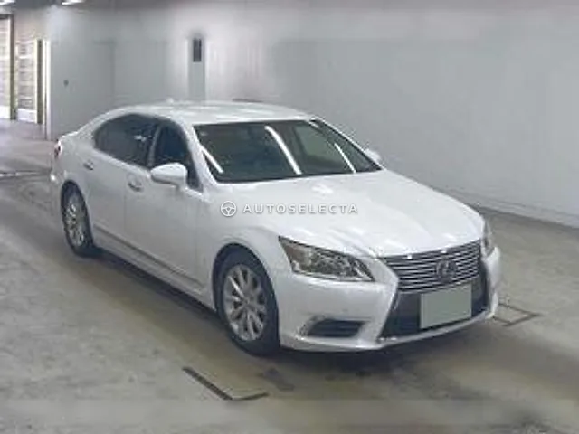 Lexus LS 2014, auction grade 4