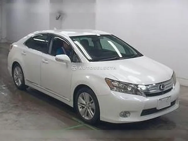 Lexus HS 2010, auction grade 3.5