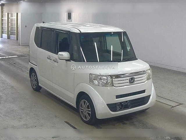 Honda N-BOX 2013, auction grade 3.5