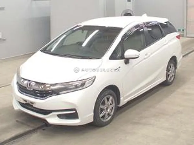 Honda Shuttle 2015, auction grade 3