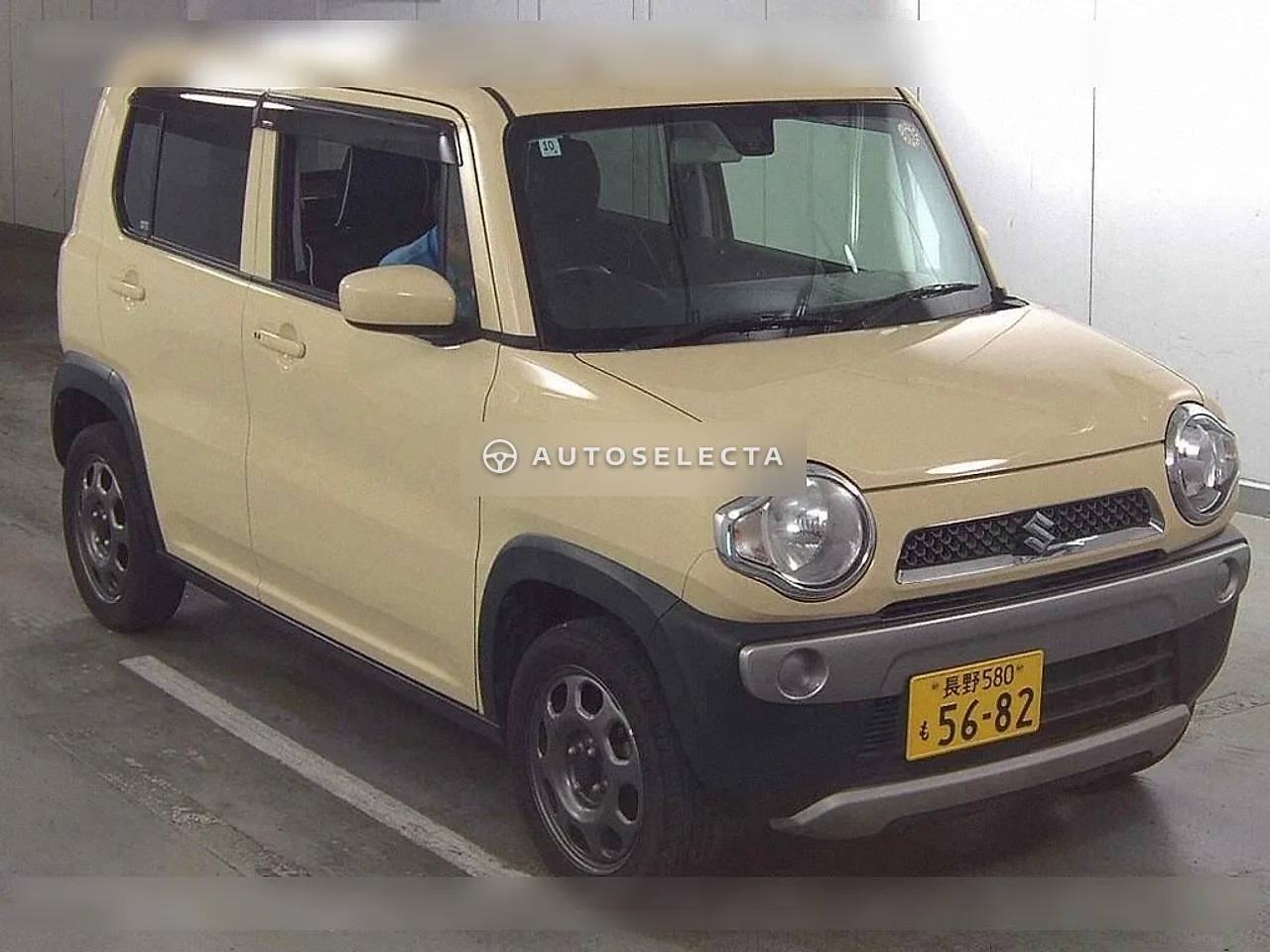 Suzuki Hustler 2016, photo 1 of 1
