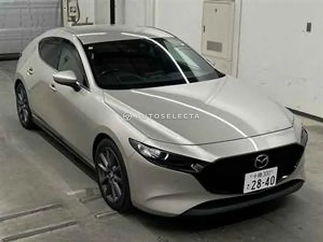 Mazda MAZDA3 2023, auction grade 4