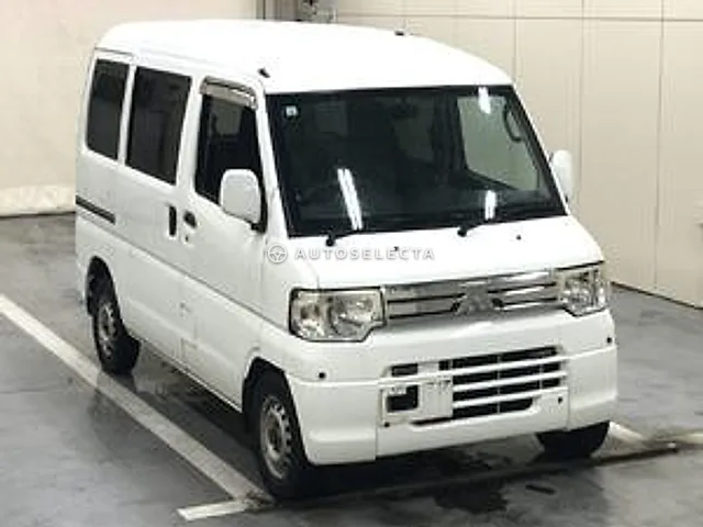 Mitsubishi Minicab 2014, auction grade R