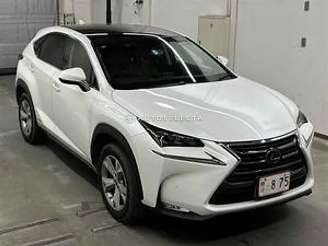 Lexus NX 2015, auction grade 3.5