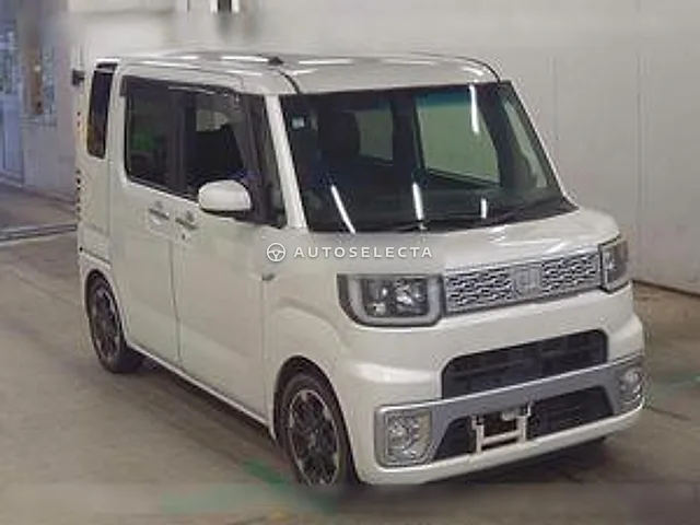 Daihatsu Wake 2015