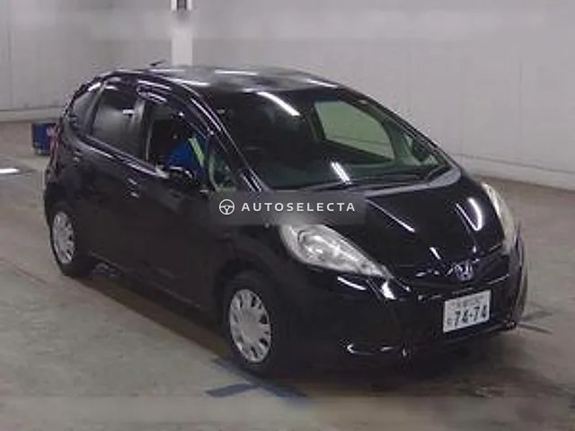 Honda Fit 2012, auction grade 3.5