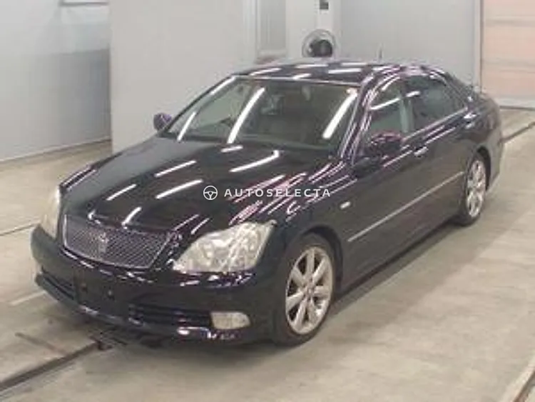Toyota Crown 2005, photo 1 of 1
