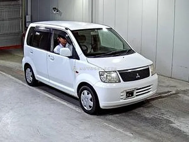 Mitsubishi eK Wagon 2005, auction grade 3.5