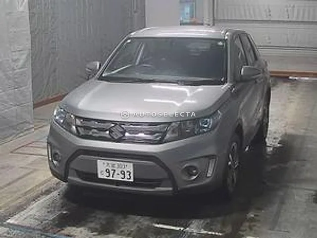 Suzuki Escudo 2016, auction grade R
