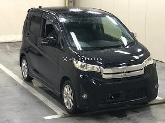 Mitsubishi eK Custom 2013, auction grade 3.5